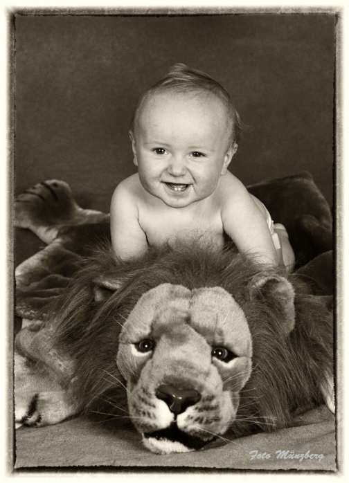 Kinderfoto / Kinderporträt / Kinderporträit / Kinder Porträit / Kinder Porträt / Foto Münzberg Kinderfoto / Kinderporträt / Kinderporträit / Kinder Porträit / Kinder Porträt / Foto Münzberg